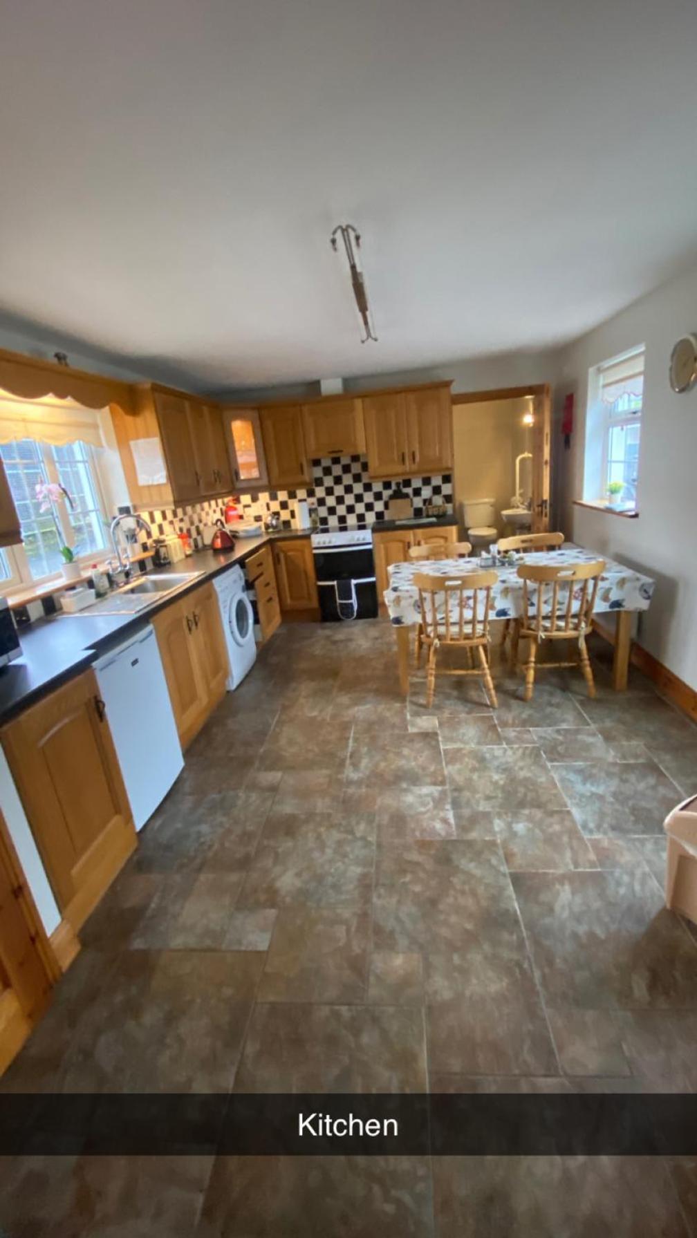 Cheerful 3 Bedroom Country Farm House Ennis Exterior foto